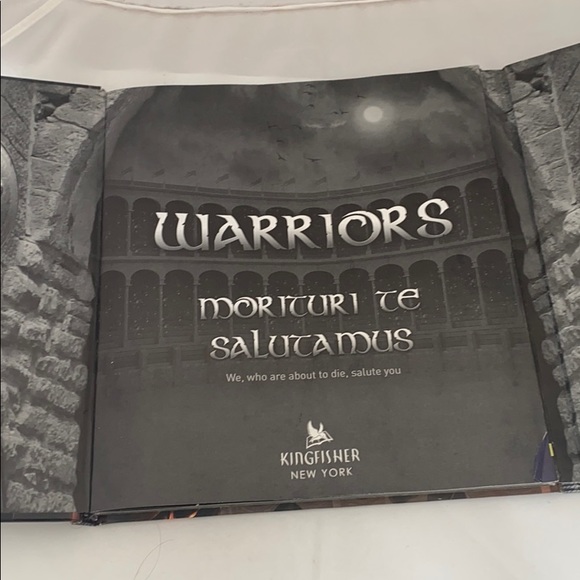 WARRIORS VS WARRIORS - Picture 3 of 4